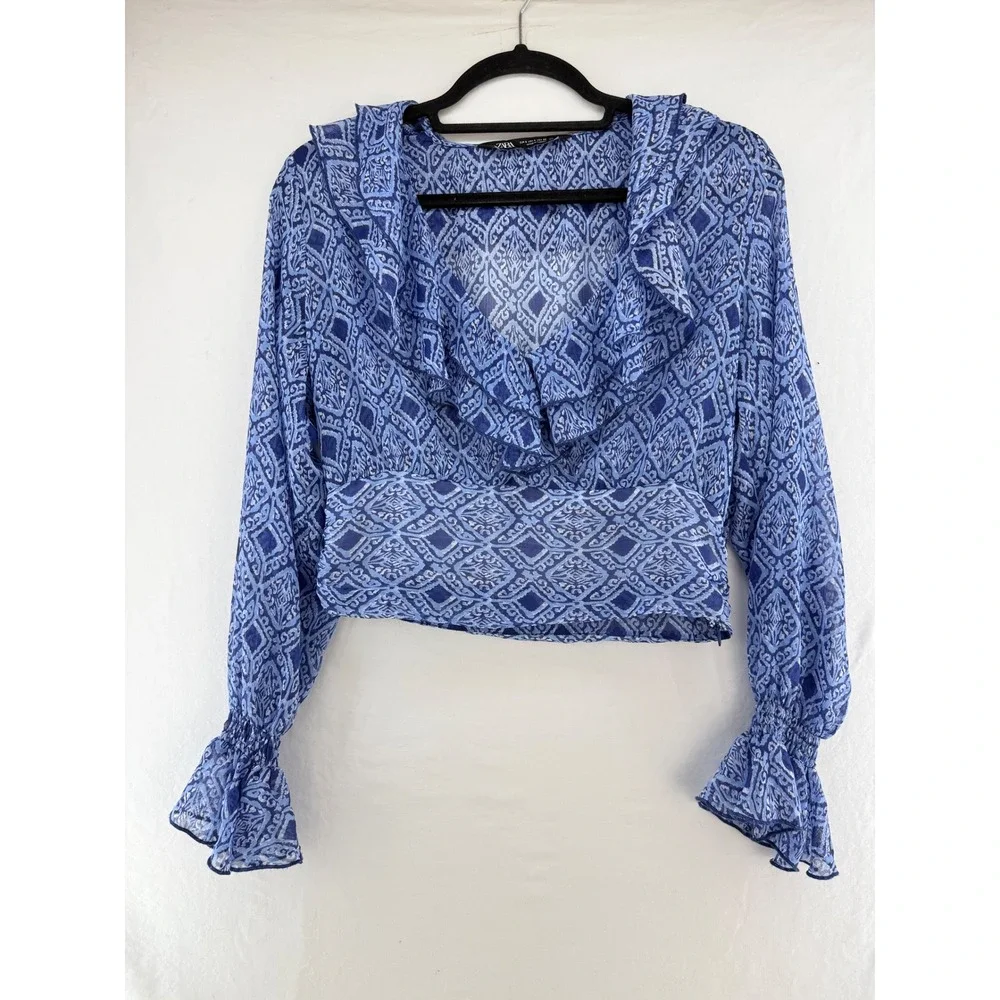 Zara Blue Geometric Print Ruffle V-Neck Cropped Blouse Smocked Bell Cuffs Small